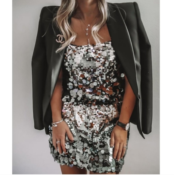 Zara BLOGGER'S FAVE! Silver Sequin Mini Dress - Picture 13 of 13